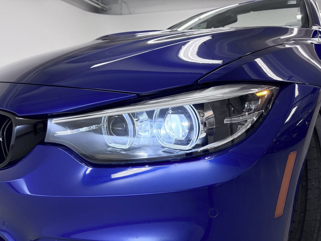 Used 2020 BMW M4 Convertible w/ Competition Package RWD image 13