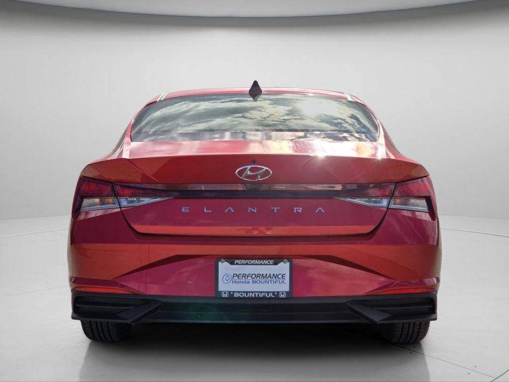 Used 2023 Hyundai Elantra SEL w/ Cargo Package image 20