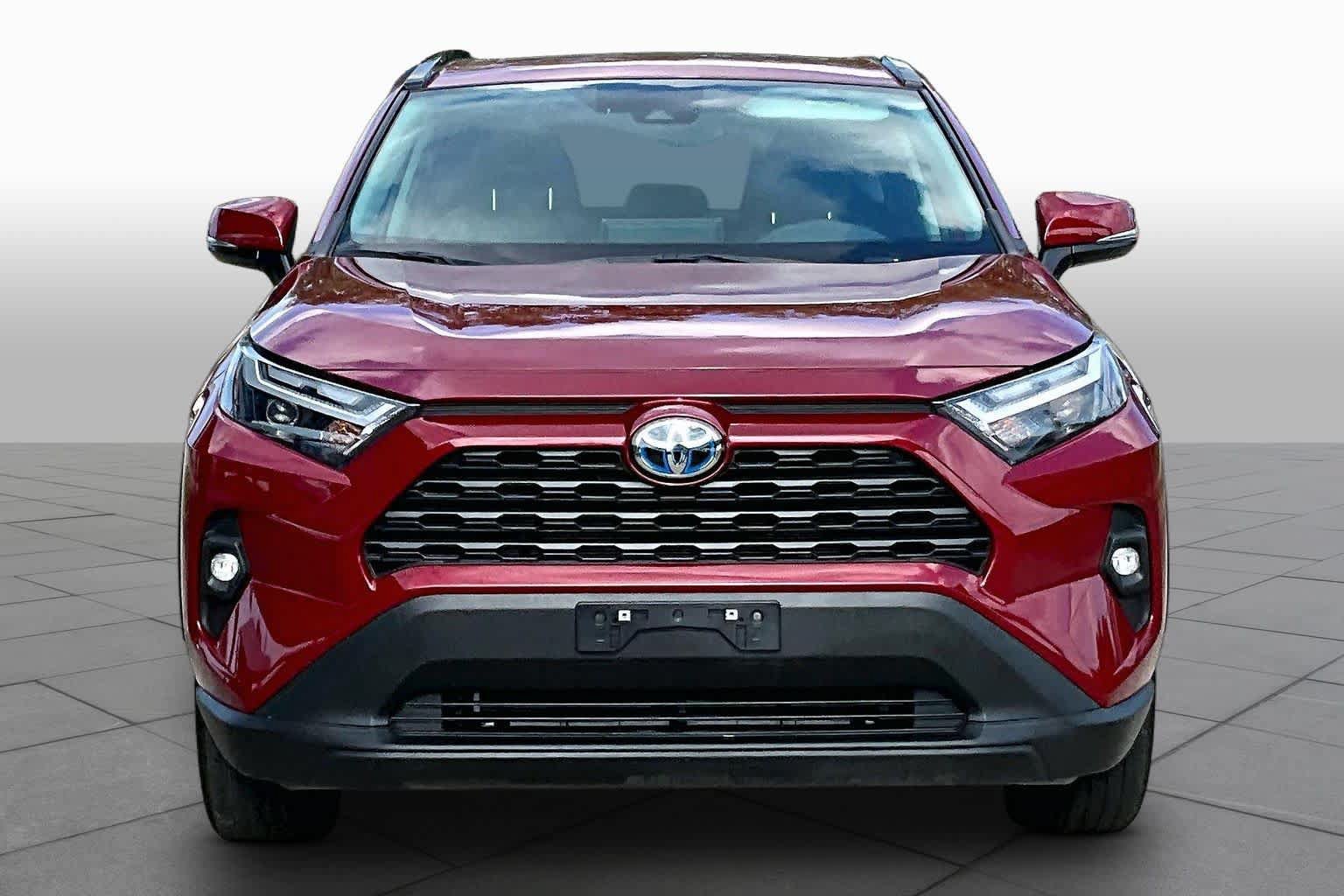 Used 2024 Toyota RAV4 XLE Premium w/ Weather Package AWD/4WD image 4