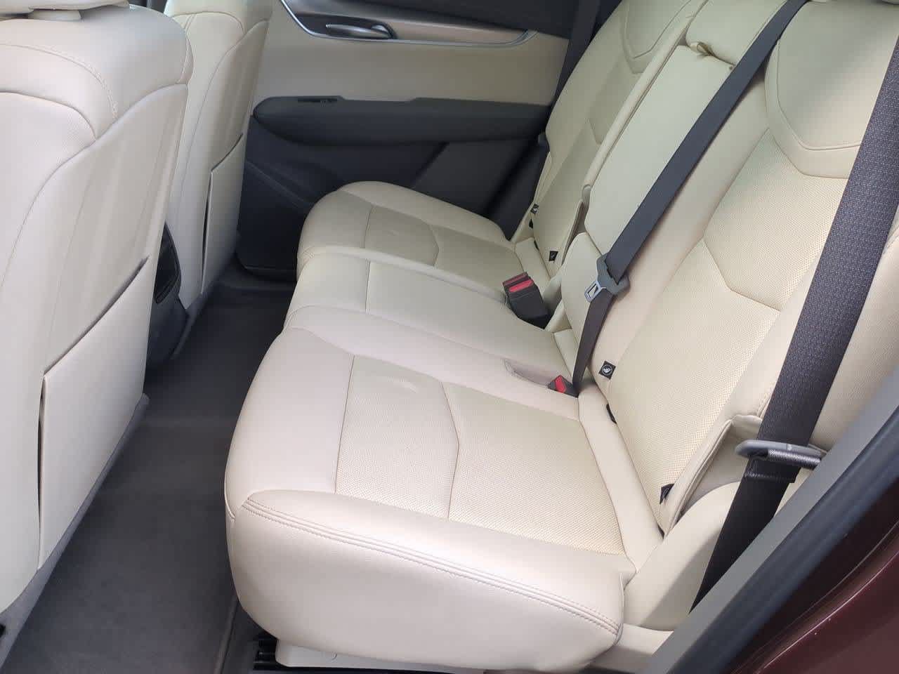 Used 2022 Cadillac XT5 Premium Luxury AWD/4WD image 19