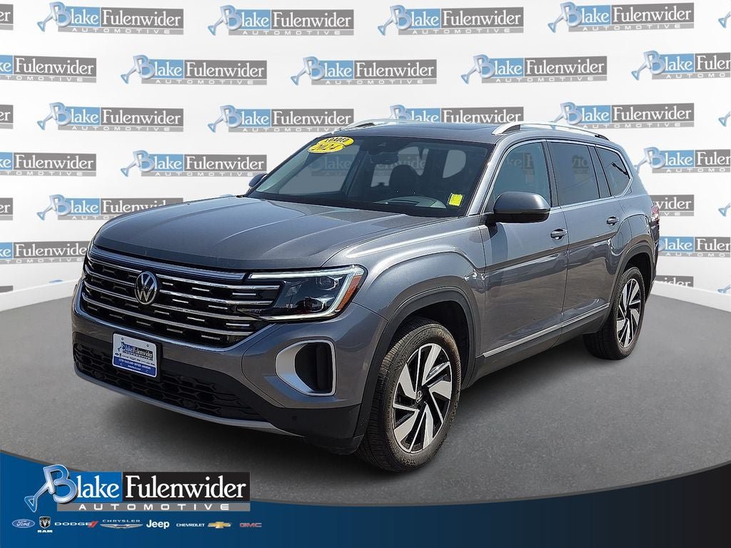 Used 2024 Volkswagen Atlas SEL AWD/4WD image 1