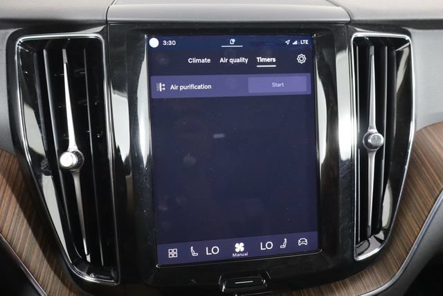 Used 2024 Volvo XC60 B5 Plus AWD/4WD image 31