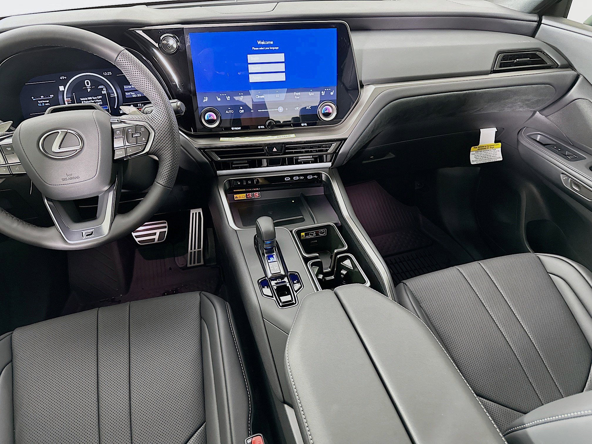 New 2026 Lexus TX 500h AWD image 25