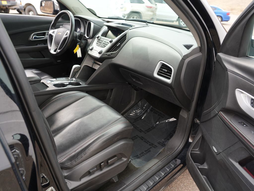 Used 2013 Chevrolet Equinox LTZ image 27