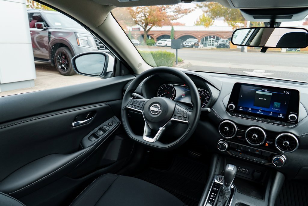 New 2025 Nissan Sentra SV w/ Trunk Package image 11