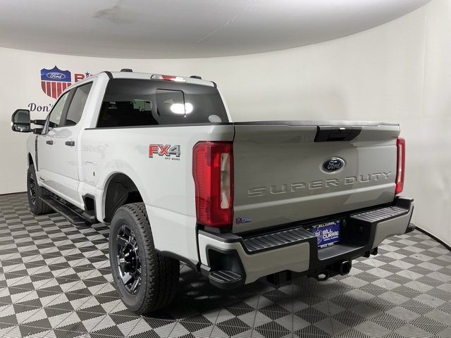 New 2026 Ford F250 XL image 5