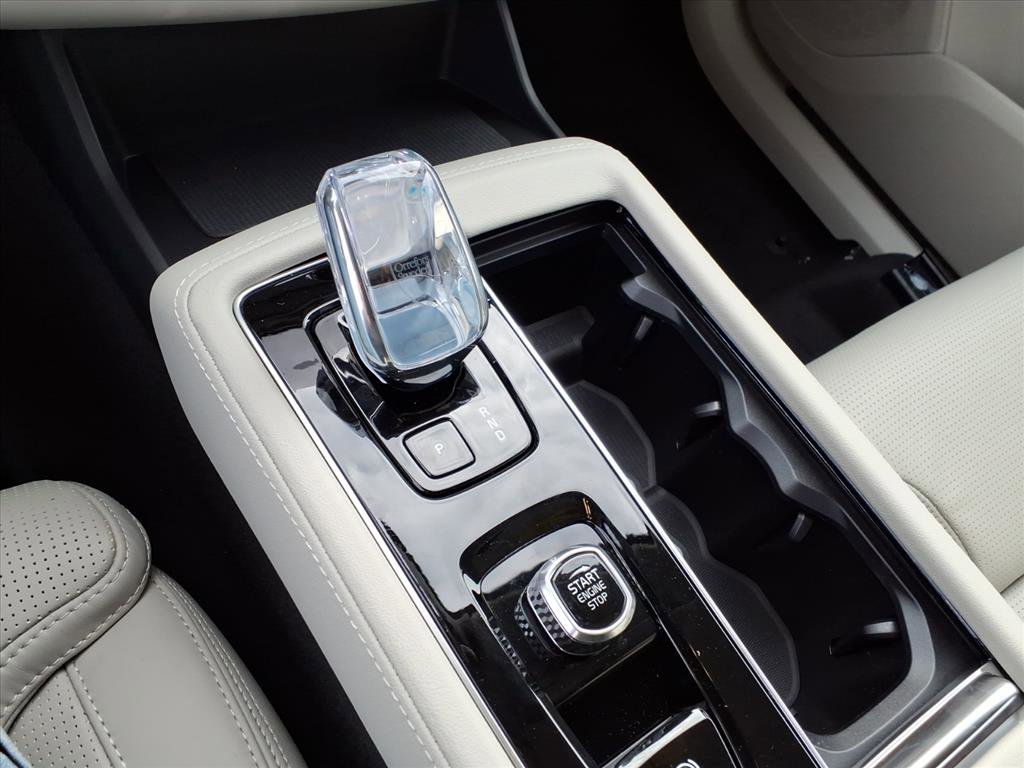 New 2026 Volvo XC90 B6 Ultra w/ Protection Package Premier AWD/4WD image 21