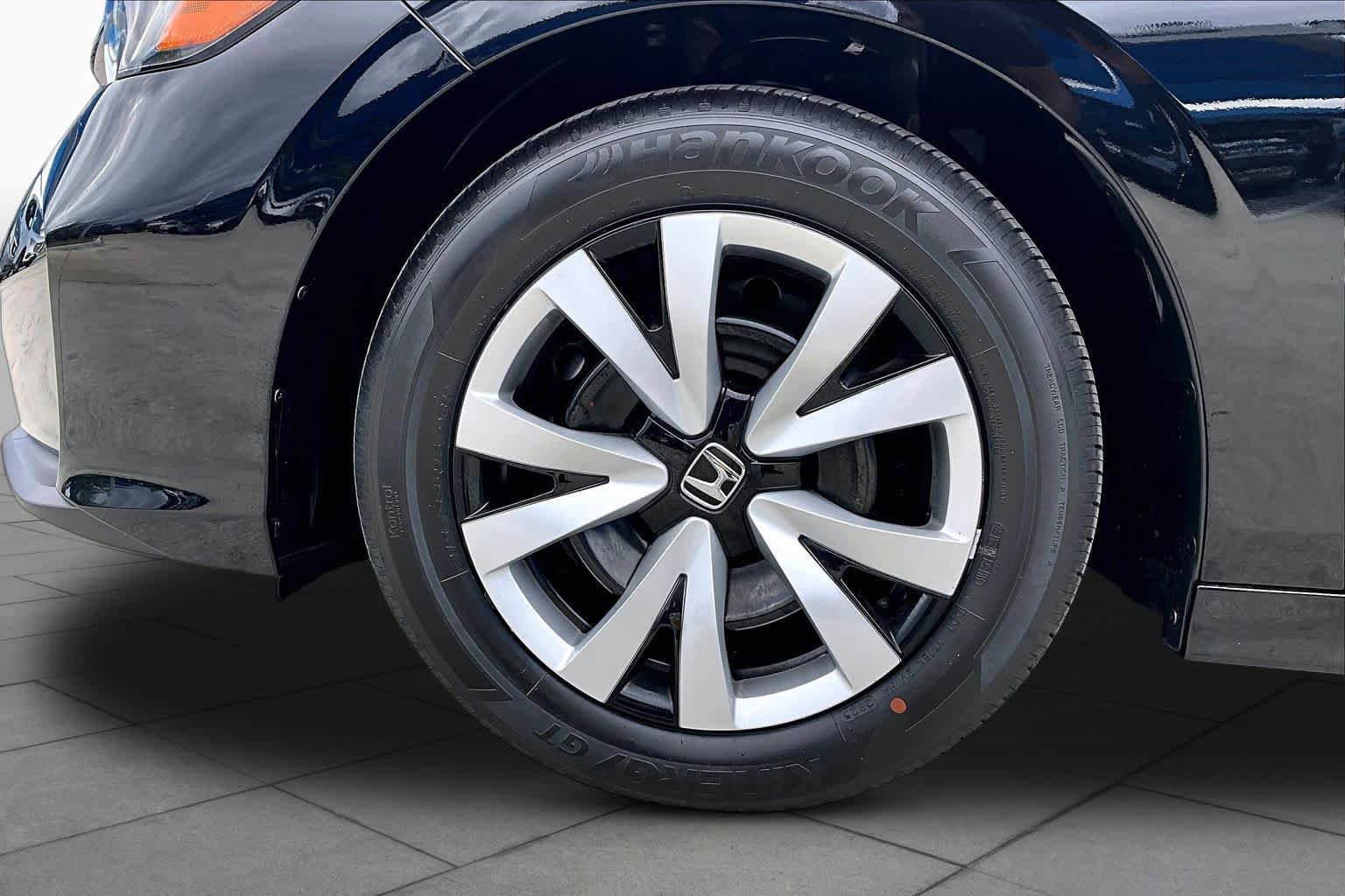 Used 2026 Honda Civic LX image 11