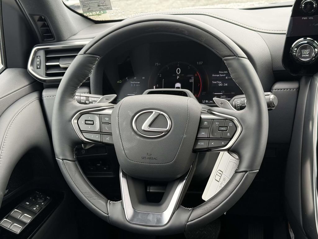 New 2025 Lexus LX 600 4WD w/ Luxury Package image 9
