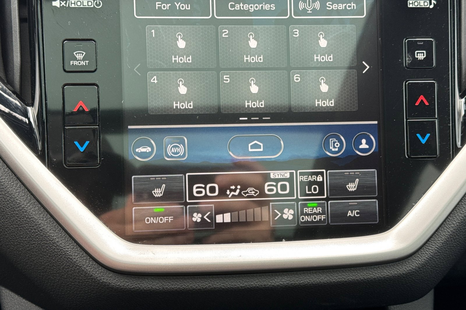 Used 2023 Subaru Ascent Limited w/ Technology Package image 21