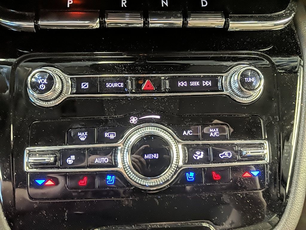 Certified 2022 Lincoln Corsair AWD w/ Equipment Group 101A image 20