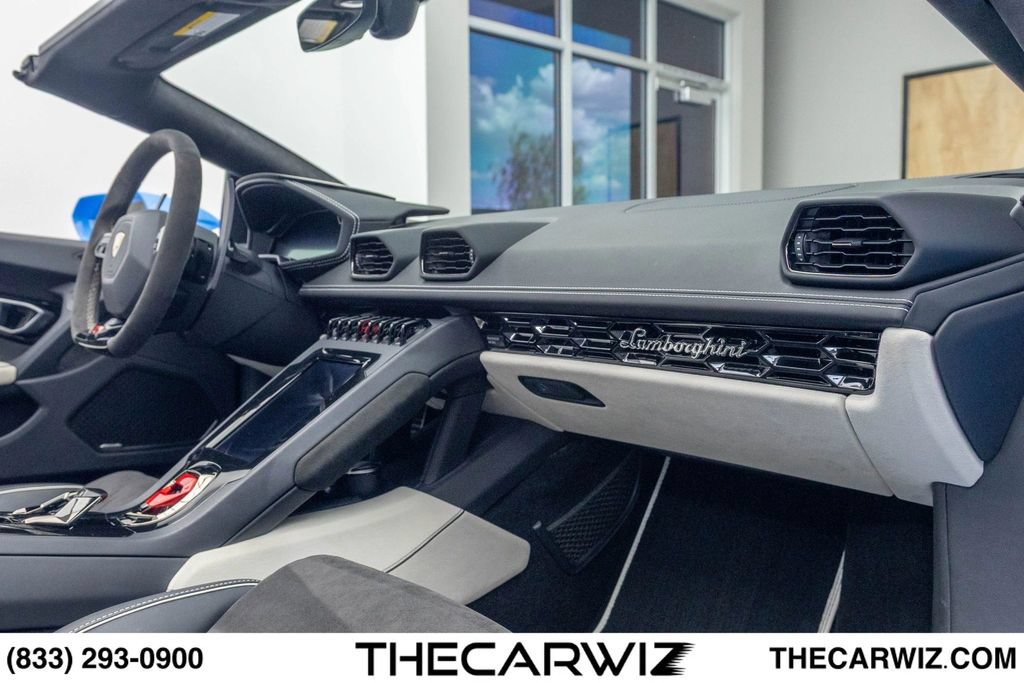 Used 2024 Lamborghini Huracan EVO AWD/4WD image 80