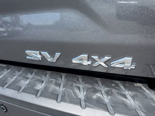 Used 2017 Nissan Titan SV AWD/4WD image 12