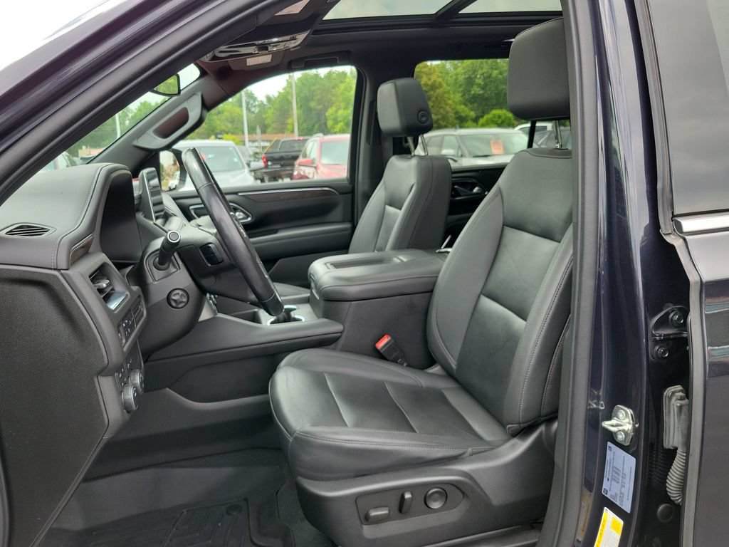 Certified 2022 Chevrolet Tahoe LT w/ LT Signature Plus Package AWD/4WD image 6
