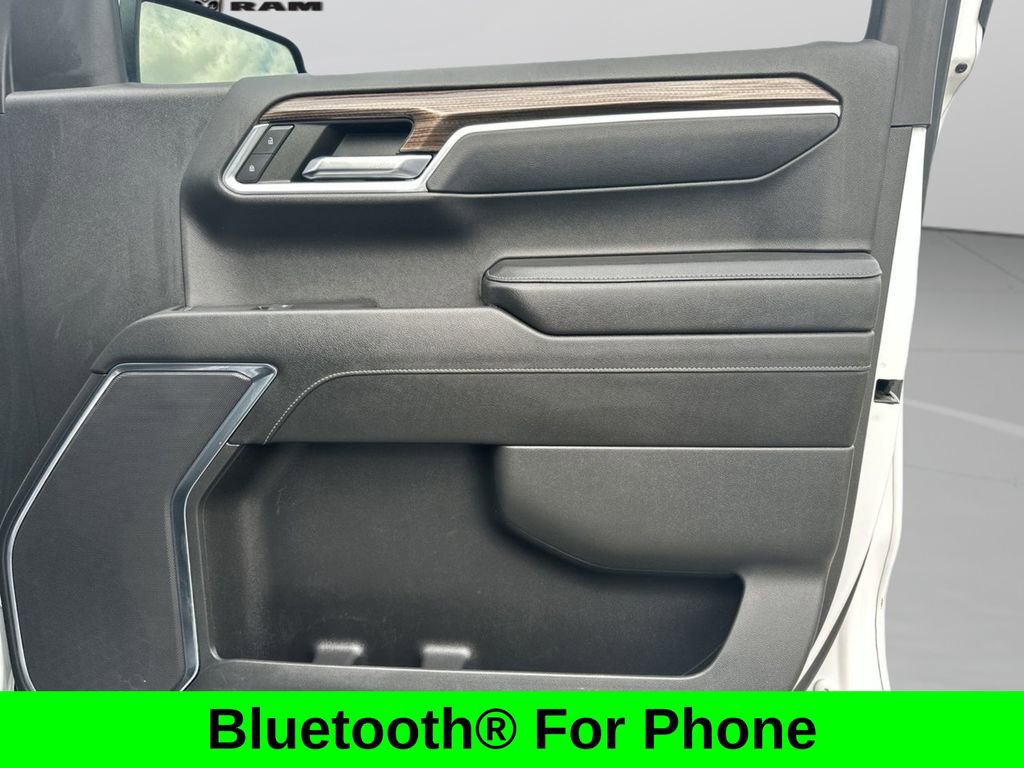 Used 2023 Chevrolet Silverado 1500 LT w/ Protection Package AWD/4WD image 17