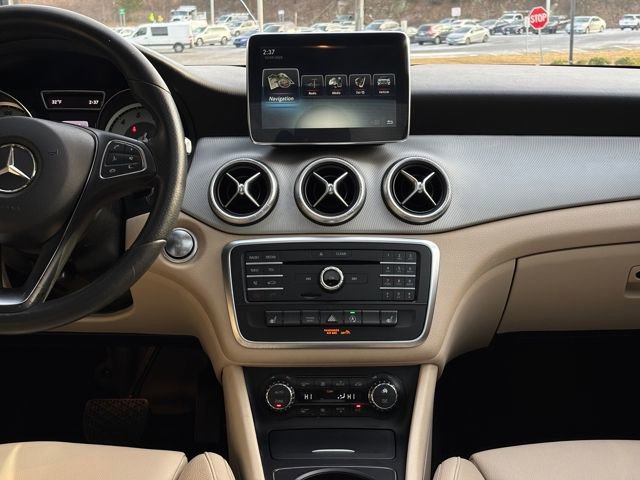 Used 2016 Mercedes-Benz CLA 250 image 31
