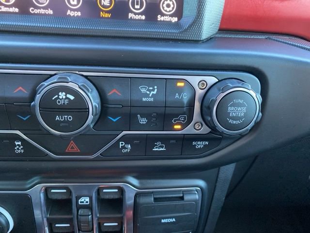 Used 2022 Jeep Wrangler Unlimited Rubicon w/ Xtreme Recon 35" Tire Package image 28