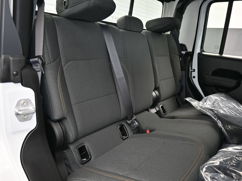 New 2026 Jeep Gladiator Sport AWD/4WD image 31