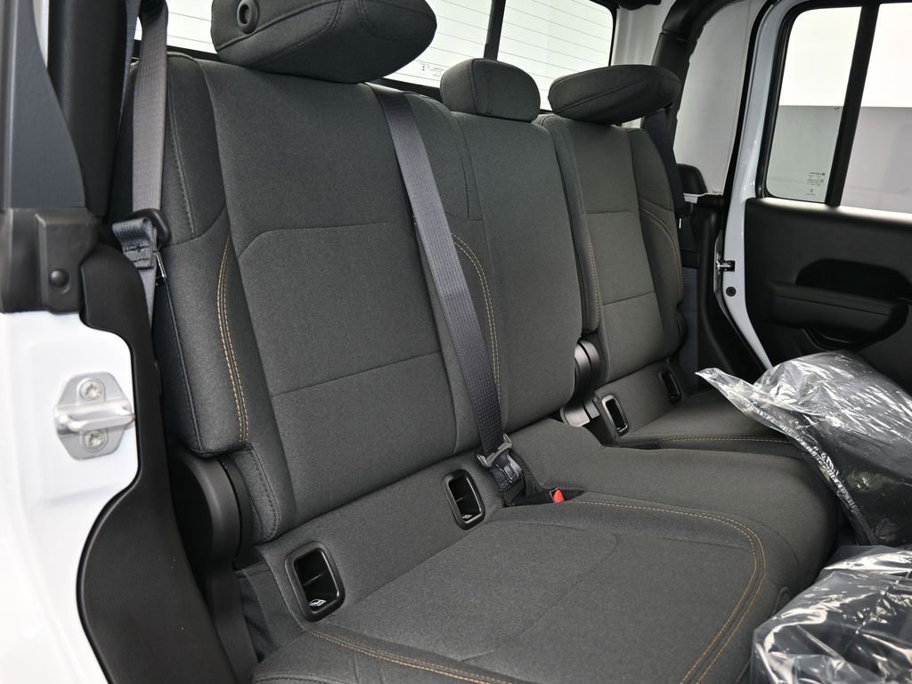 New 2026 Jeep Gladiator Sport AWD/4WD image 31