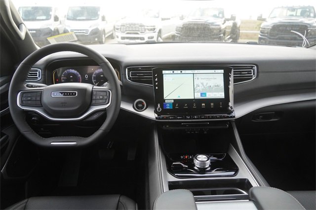 New 2025 Jeep Wagoneer L Series II image 17