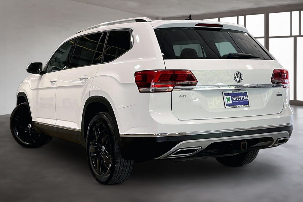 Used 2018 Volkswagen Atlas SEL Premium AWD/4WD image 4