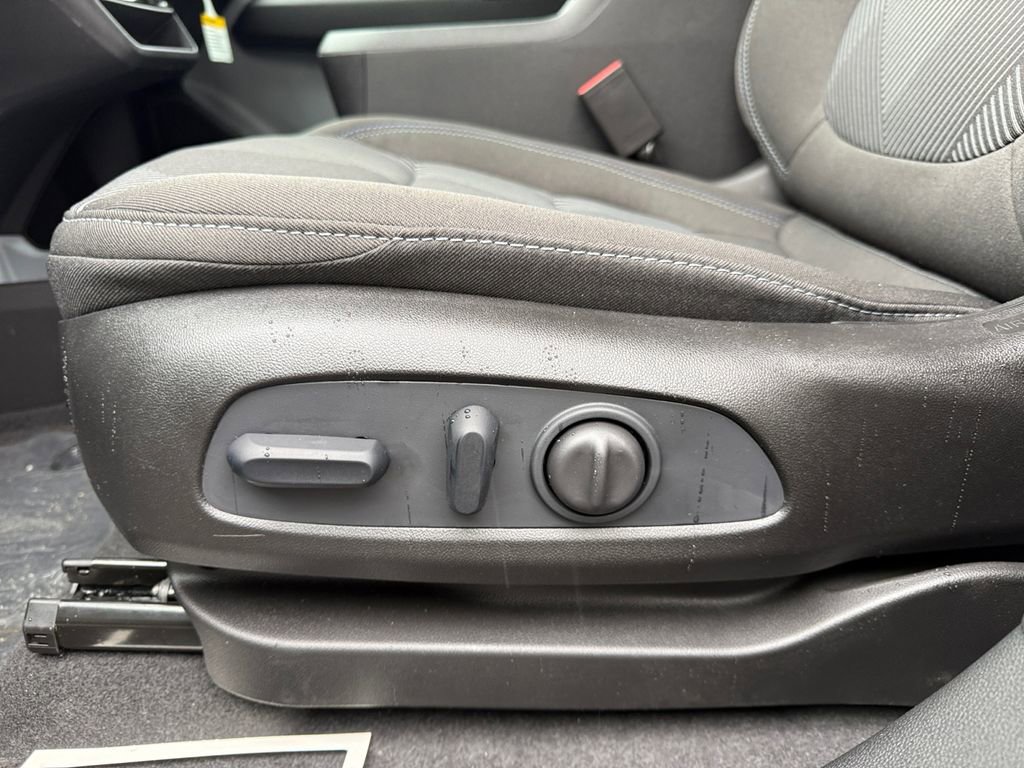 New 2027 Chevrolet Bolt LT FWD image 10