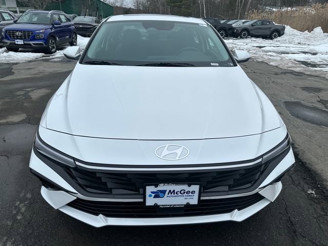 New 2026 Hyundai Elantra Limited image 8