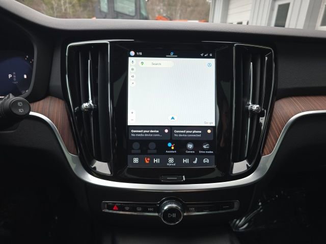 Certified 2025 Volvo V60 B5 Cross Country Plus image 35