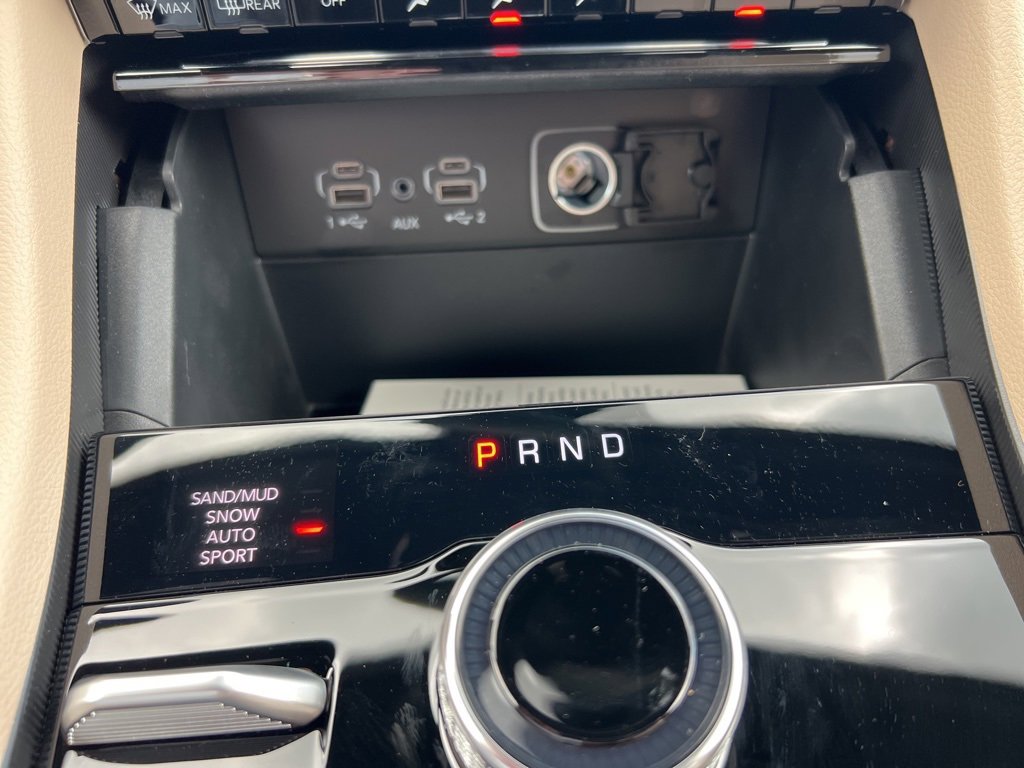 New 2025 Jeep Grand Cherokee L Limited image 17