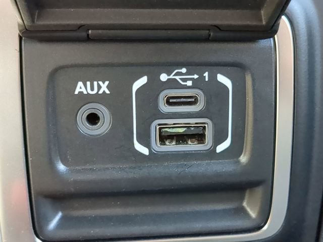 Used 2021 Jeep Wrangler Unlimited Sport image 22