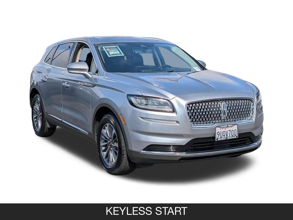 Used 2023 Lincoln Nautilus Reserve FWD image 2