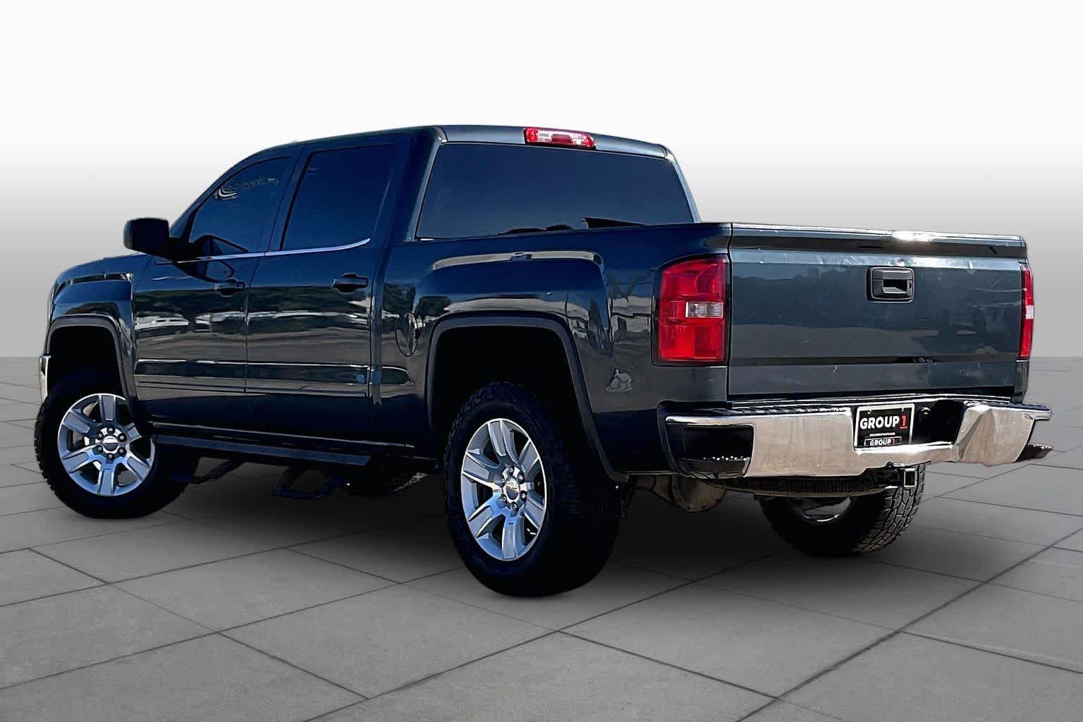 Used 2017 GMC Sierra 1500 SLE w/ SLE Value Package RWD image 10