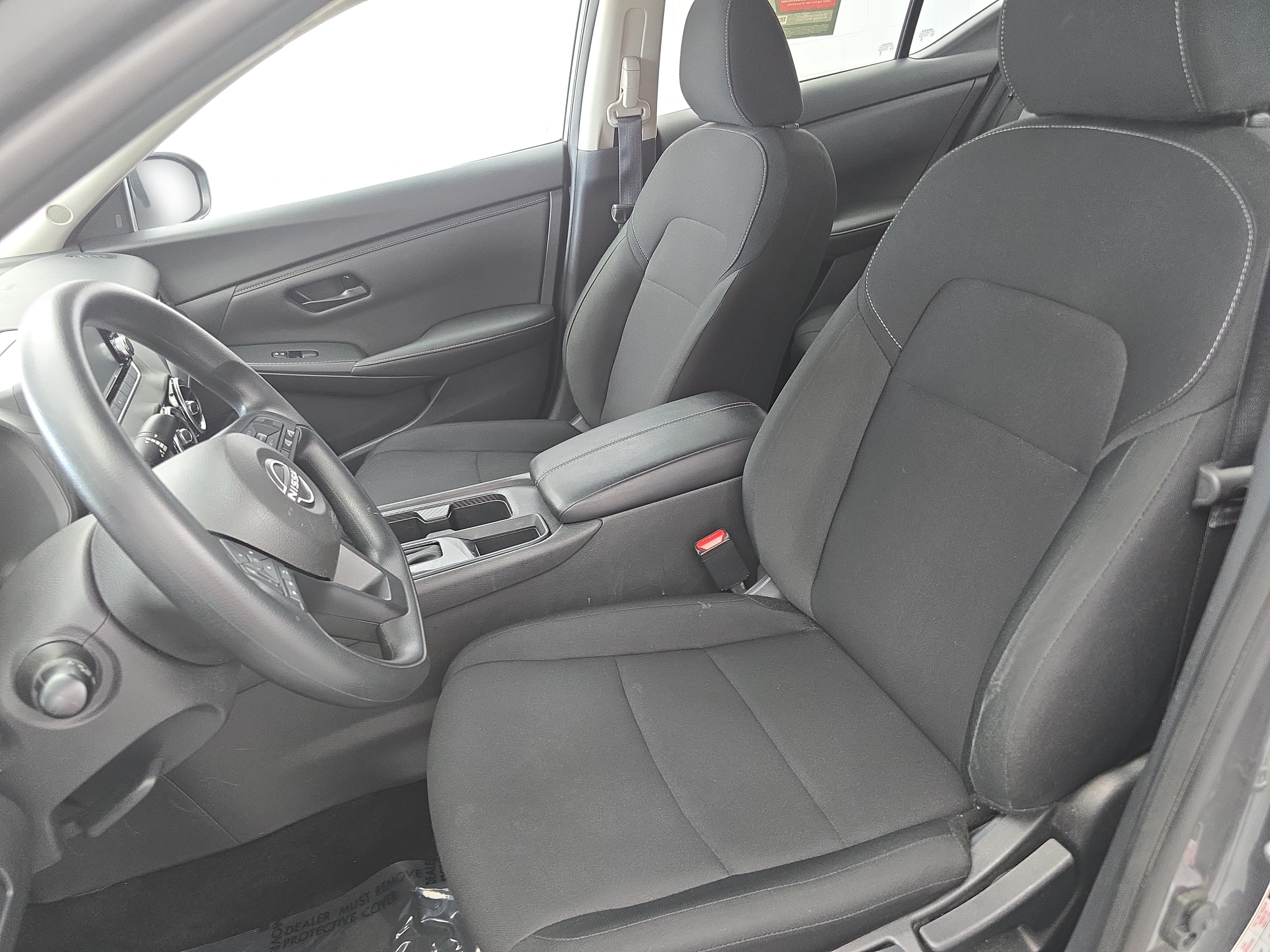 Used 2025 Nissan Sentra S FWD image 14
