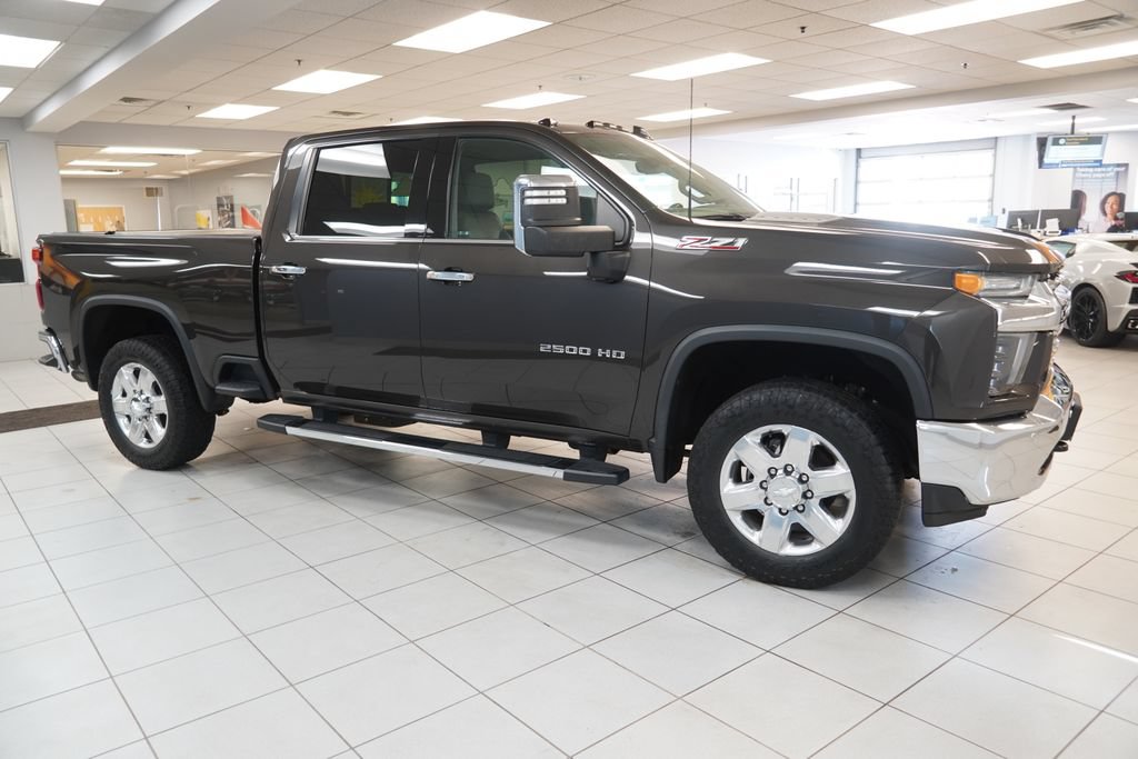 Used 2020 Chevrolet Silverado 2500 LTZ AWD/4WD image 8