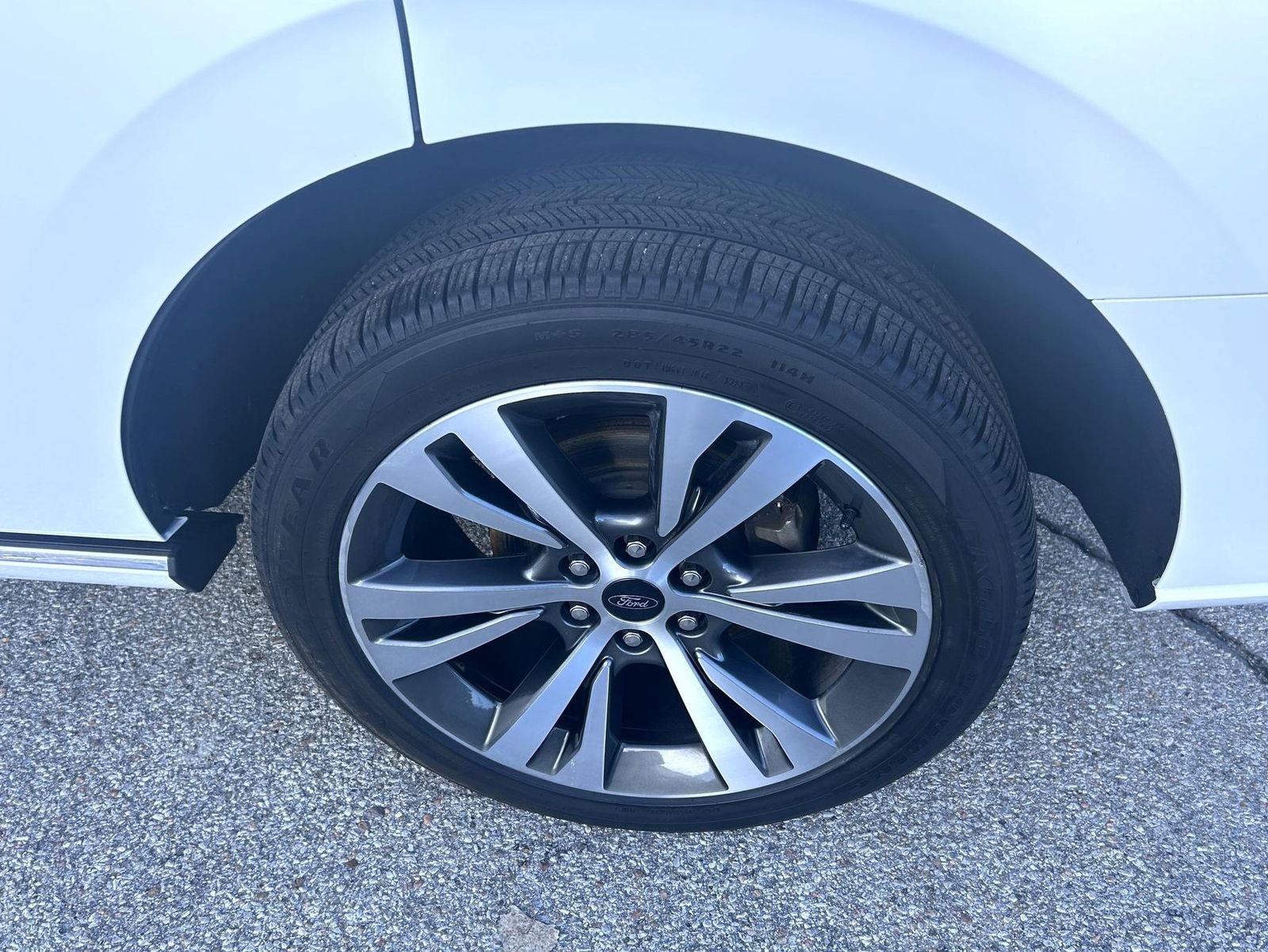 Used 2021 Ford Expedition Platinum image 24