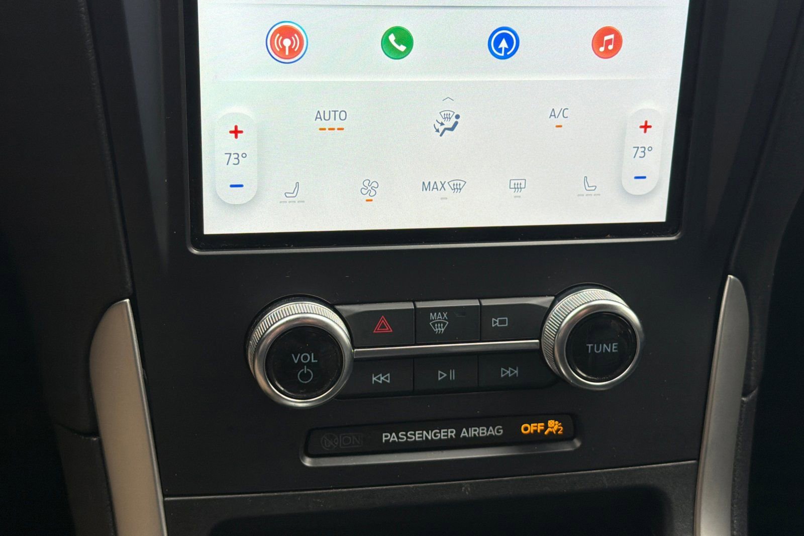 Used 2024 Ford Edge SEL image 20