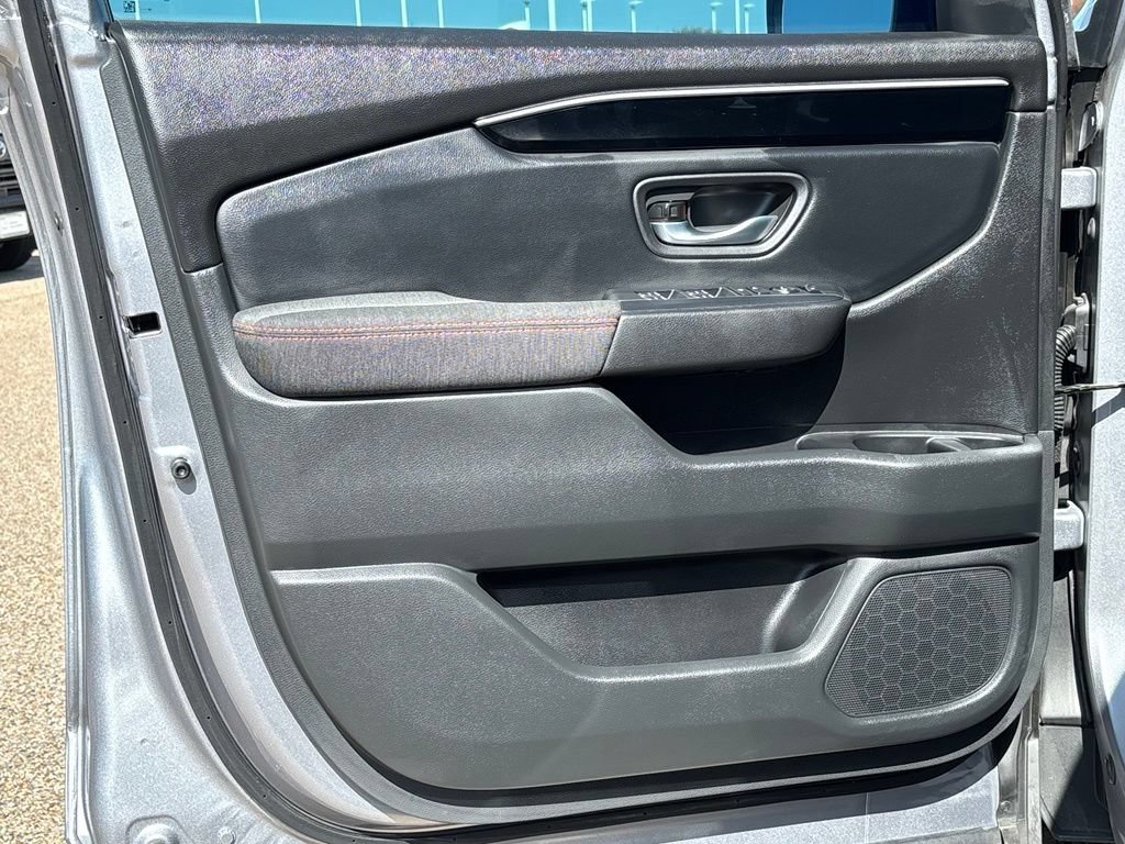 Used 2025 Honda Pilot Sport image 27