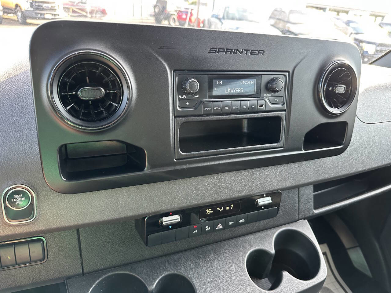 Used 2022 Mercedes-Benz Sprinter 3500 image 27