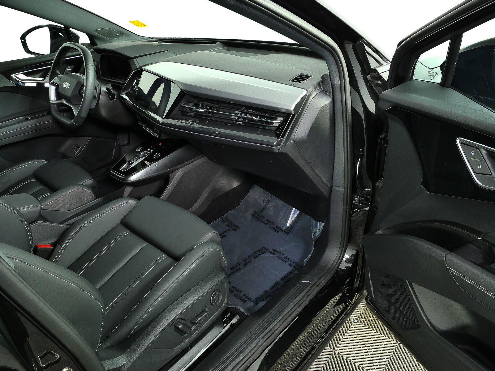 Used 2023 Audi Q4 e-tron Prestige w/ Black Optic Package AWD/4WD image 24