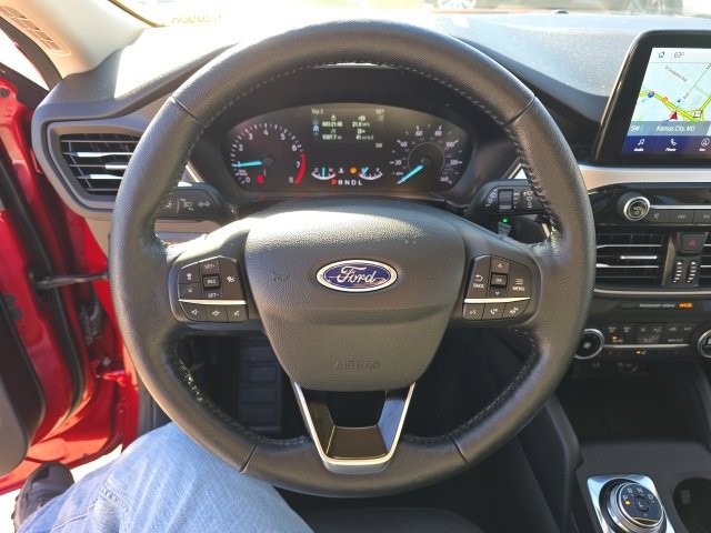 Certified 2020 Ford Escape SEL image 21