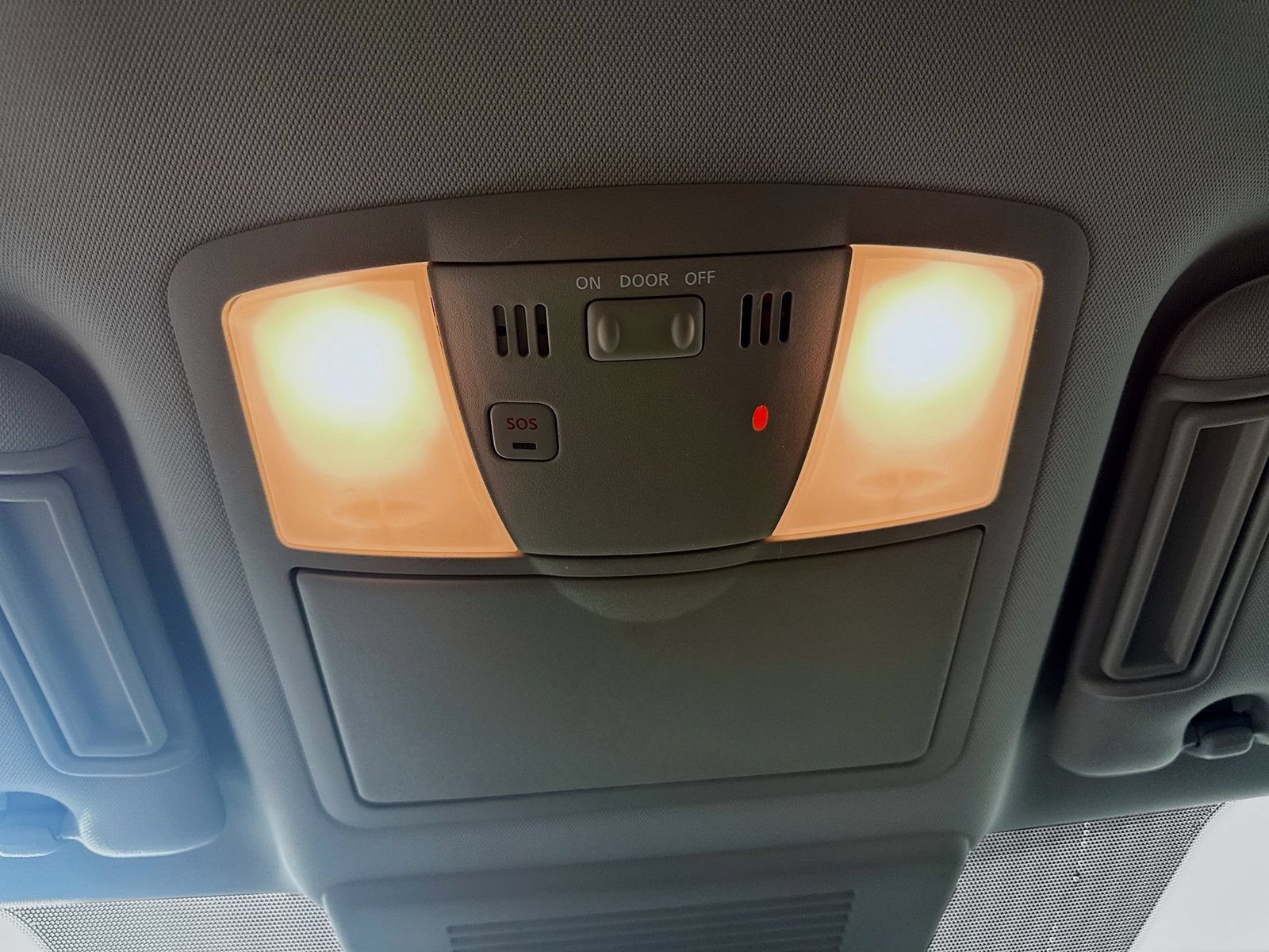 Used 2018 Nissan Armada SL AWD/4WD image 31