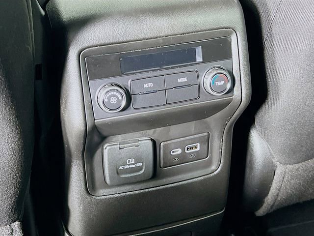 Used 2023 GMC Acadia SLE w/ Driver Convenience Package image 33