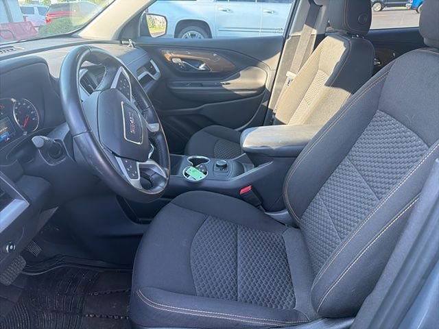 Used 2020 GMC Terrain SLE image 4