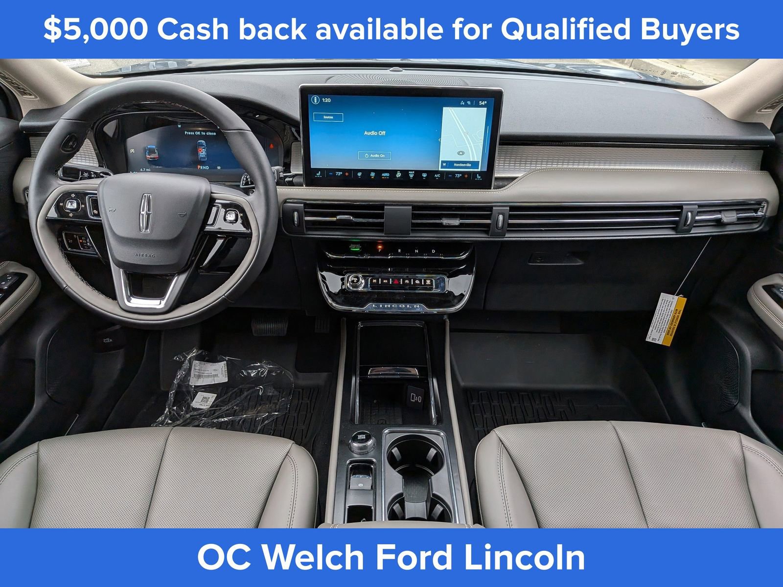 New 2026 Lincoln Corsair Premiere image 18