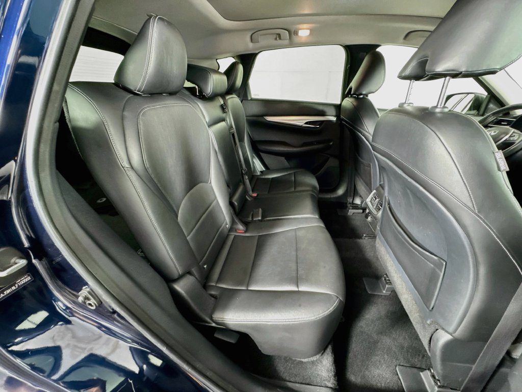 Certified 2020 INFINITI QX50 Luxe w/ Cargo Package FWD image 35