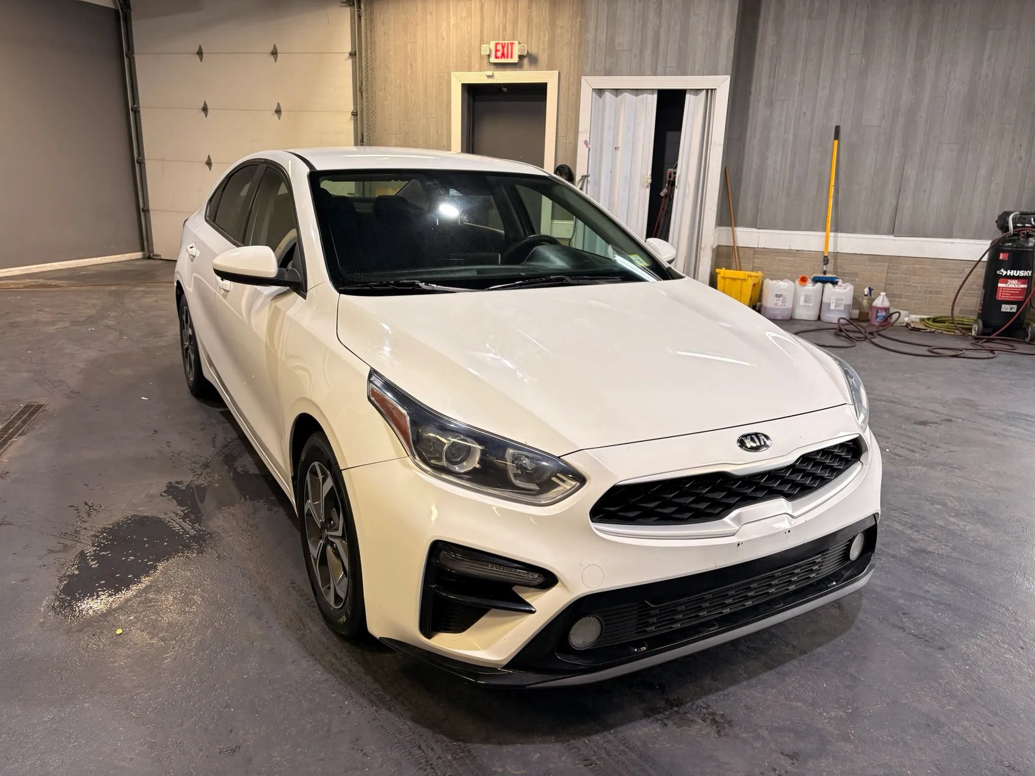 Used 2020 Kia Forte LXS FWD image 8