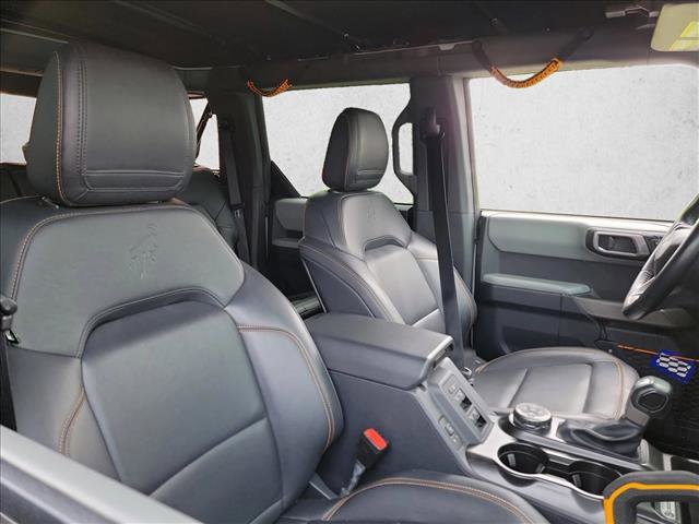 Used 2022 Ford Bronco Badlands w/ Sasquatch Package AWD/4WD image 15