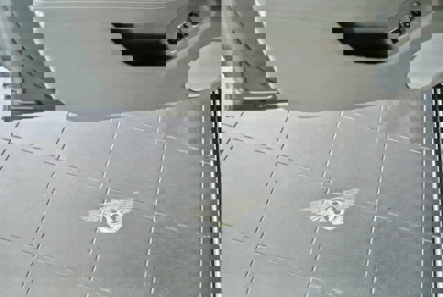 Used 2020 Bentley Flying Spur W12 image 13