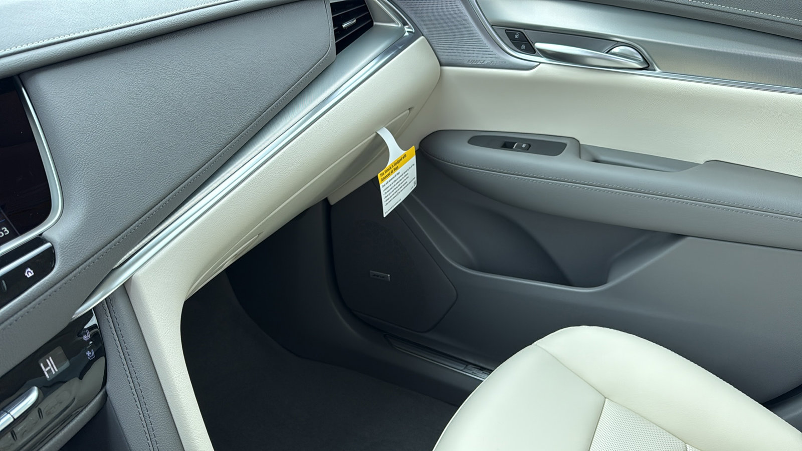 New 2026 Cadillac XT5 Premium Luxury image 24