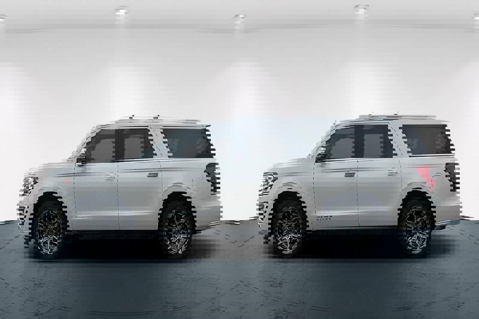 Used 2019 Ford Expedition Max Platinum AWD/4WD image 9